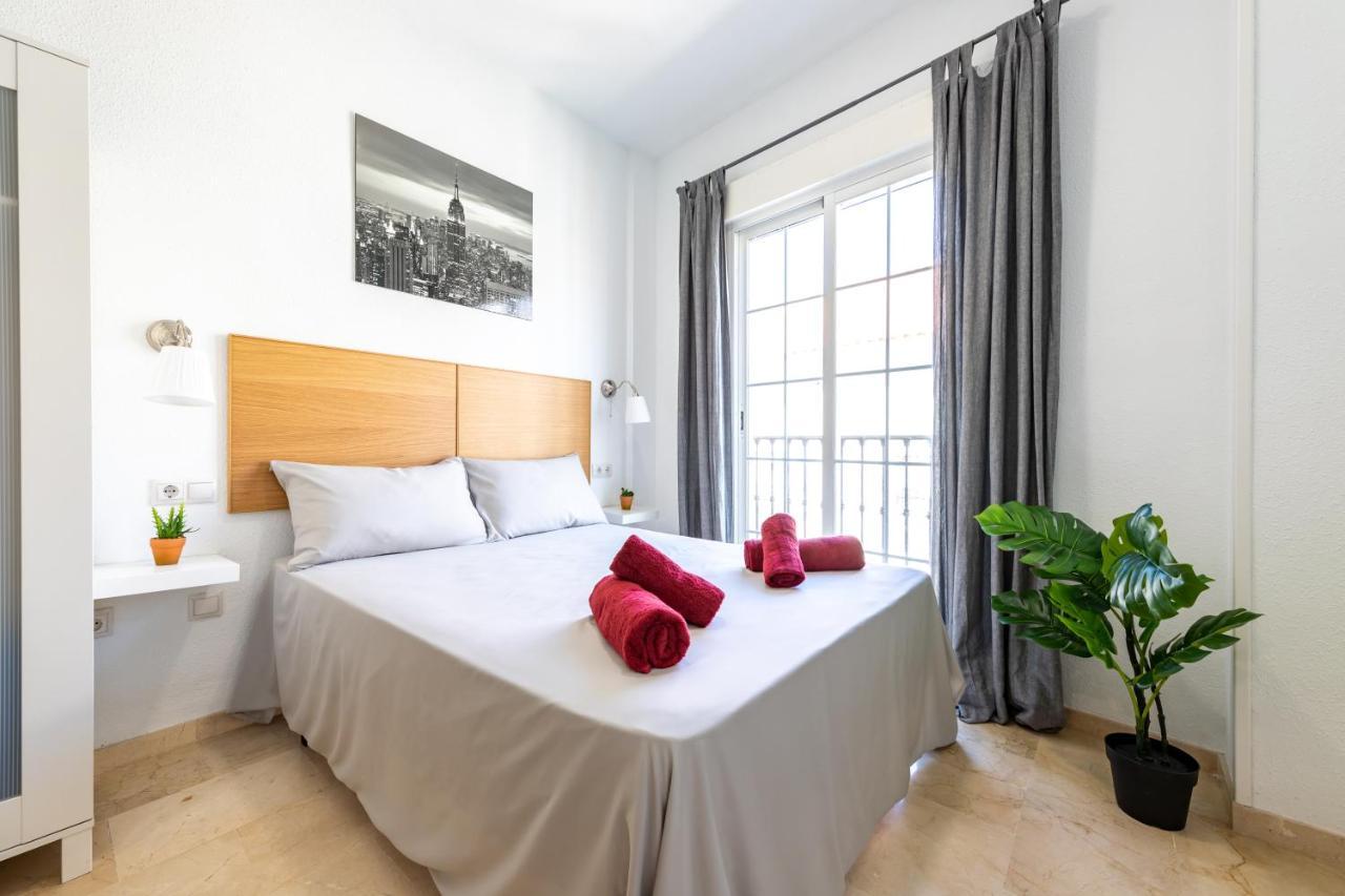 Private Rooftop & Elegant Studio - Center By Rems Apartamento